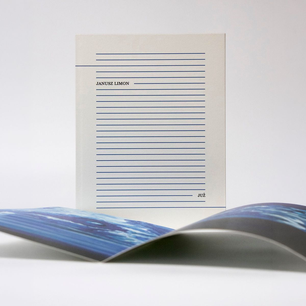 JUŻ (Already) is a deeply personal memoir by Janusz Limon, reflecting on his childhood and youth spent in Sopot alongside his brother Jerzy and their family.